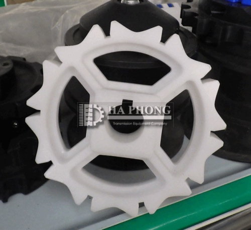 Bánh nhông nhựa băng tải