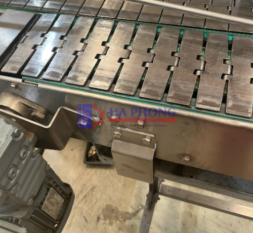 Băng tải xích inox 881 Tab
